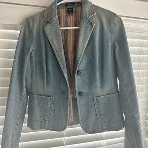 GAP Light Wash Denim Blazer Jacket - Faded Blue Size 2
